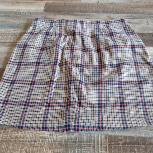 NWT Cute Hollister Skirt - Picture 7 of 8